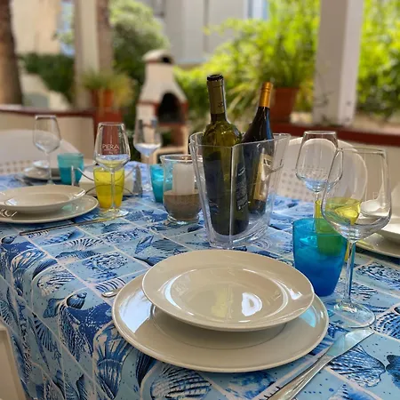 Glicine A Pochi Passi Dal Mare E Dal Centro Casa vacanze *