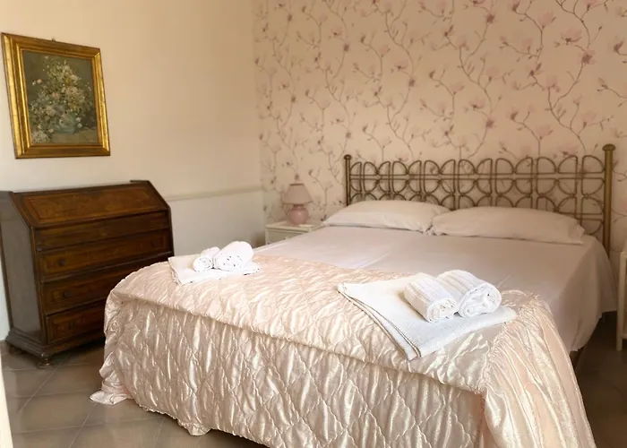 Glicine A Pochi Passi Dal Mare E Dal Centro *